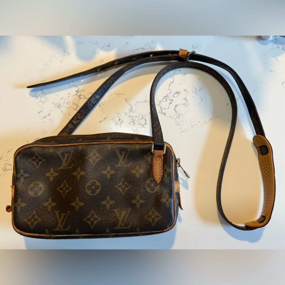 Louis Vuitton Monogram Pochette Marly Bandoulière